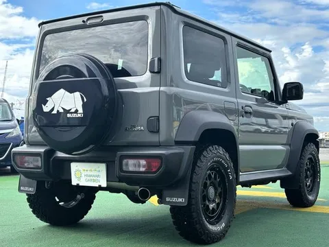 Suzuki Jimny Sierra
