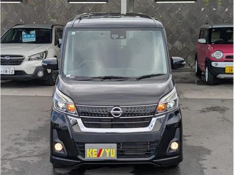 Nissan Dayz Roox