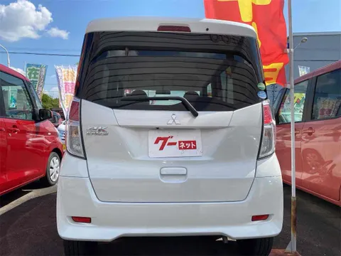 Mitsubishi eK Space
