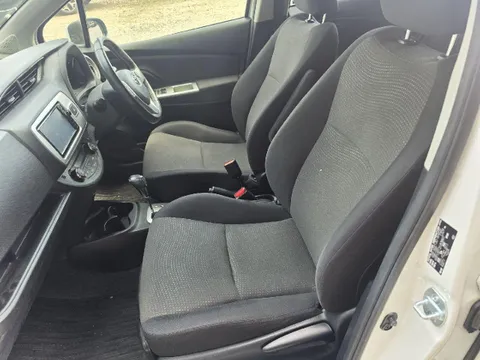 Toyota Yaris (Vitz)