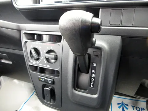 Subaru Sambar Van