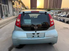 BYD F0