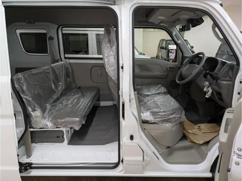 Nissan Clipper