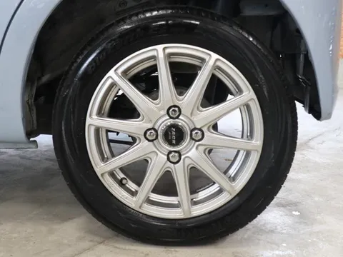 Toyota Pixis Space