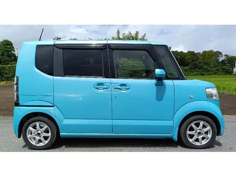 Honda N-BOX Plus