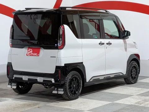 Mitsubishi Delica Mini