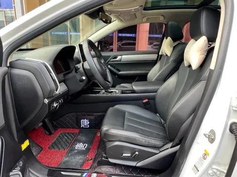 BYD Tang
