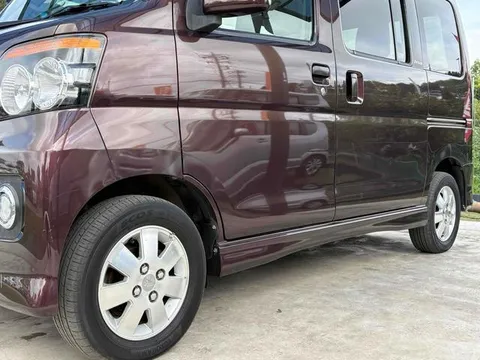 Daihatsu Atrai Wagon