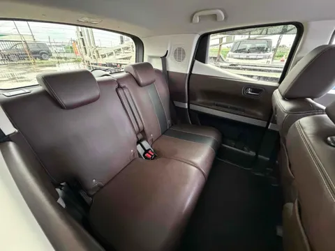 Honda N-BOX Slash