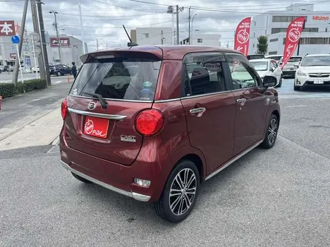 Daihatsu Cast