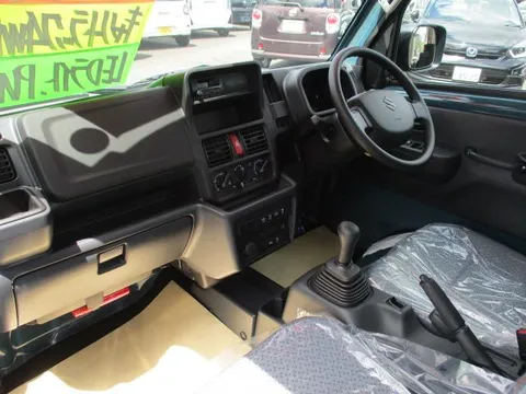 Suzuki Carry Track