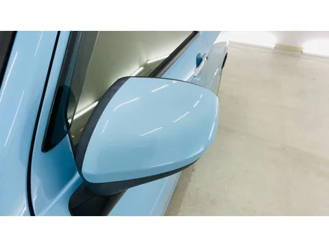 Daihatsu Mira Tocot