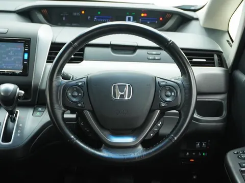 Honda Freed Plus