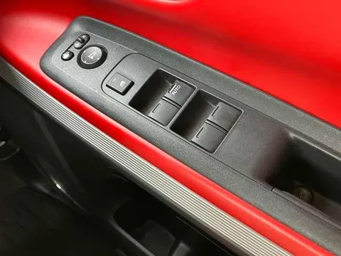 Honda N-BOX Slash