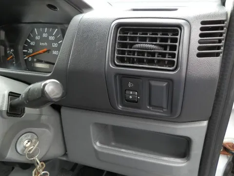 Mitsubishi Minicab Van