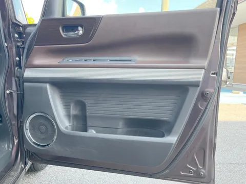 Honda N-BOX Slash
