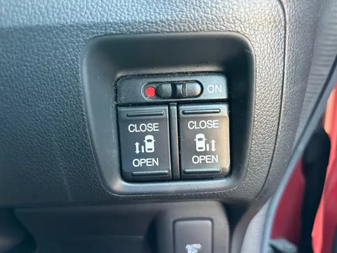 Honda N-BOX Plus Custom