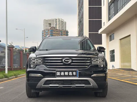 Gac GS8
