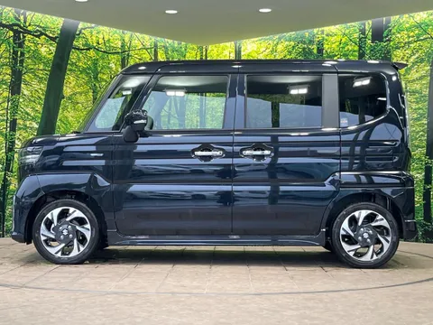 Suzuki Spacia Custom