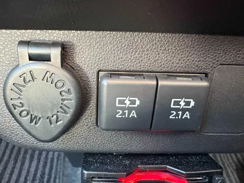 Daihatsu Mira Tocot