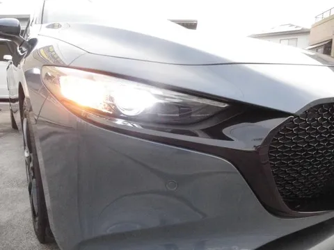 Mazda MAZDA3 Fastback