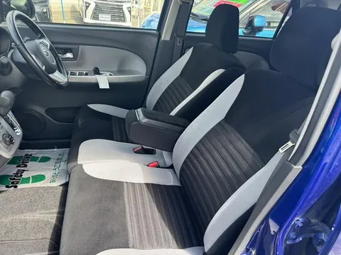 Toyota Pixis Joy