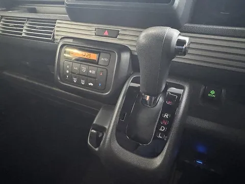 Honda N-VAN Plus Style