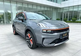 Lynk & Co Lynk & Co 06