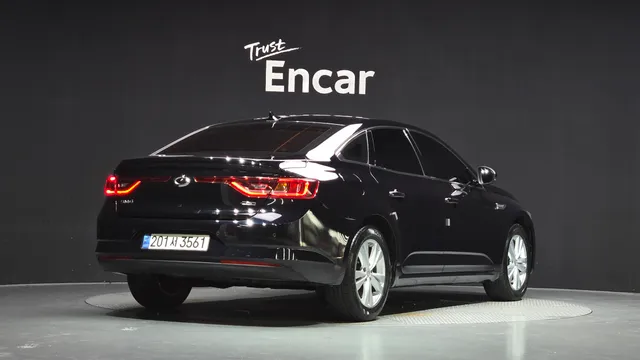 Renault Talisman (SM6)