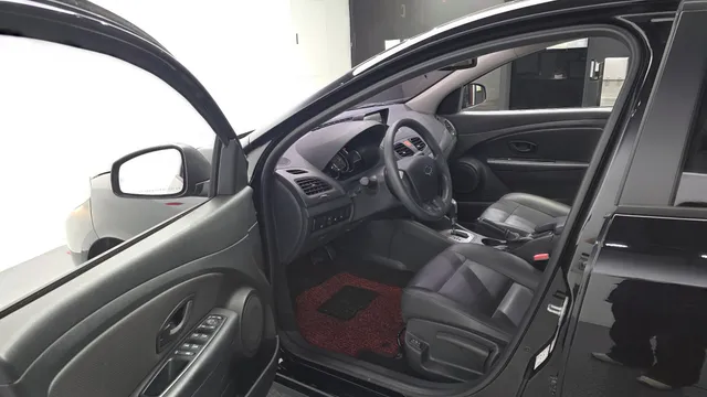 Renault SM3