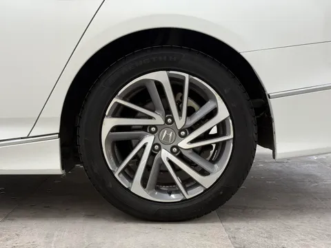 Honda Inspire