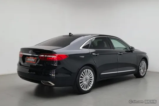 Ford Taurus