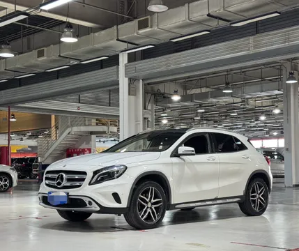 Mercedes-Benz Mercedes-Benz GLA