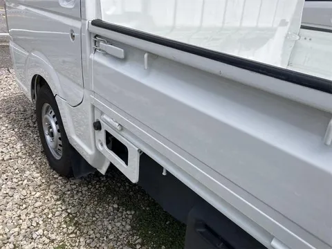 Nissan Clipper Truck