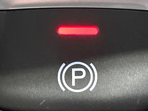 Honda N-BOX Joy