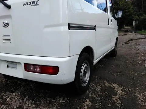 Daihatsu Hijet Cargo