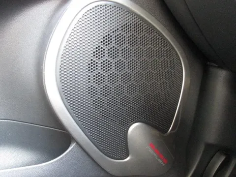 Renault Lutecia