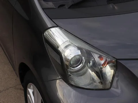 Toyota iQ