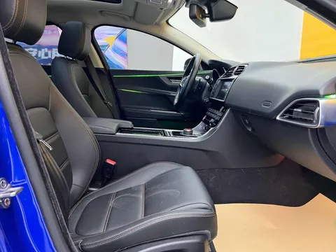 Jaguar XEL