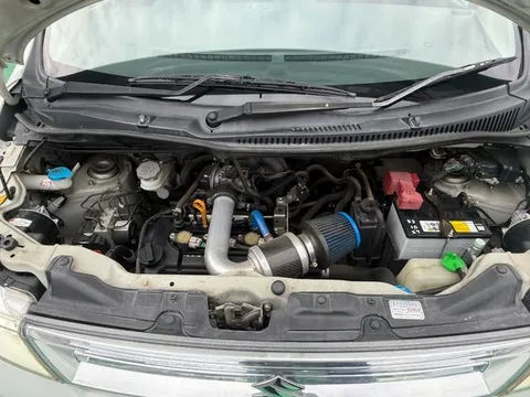 Suzuki Wagon R Stingray