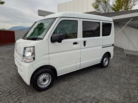 Mitsubishi Minicab Van