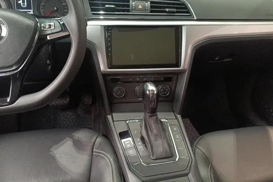 Volkswagen Lamando