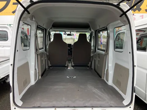 Nissan Clipper