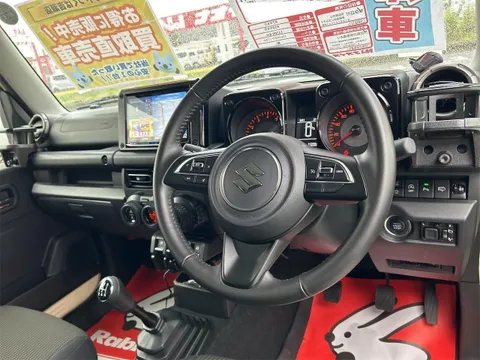 Suzuki Jimny Nomade