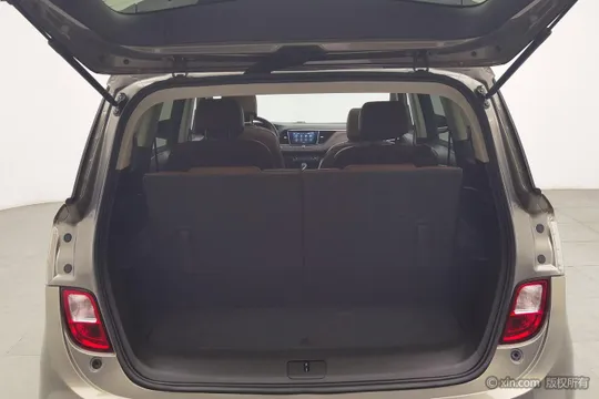 Buick GL6