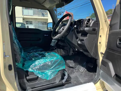 Suzuki Jimny Nomade