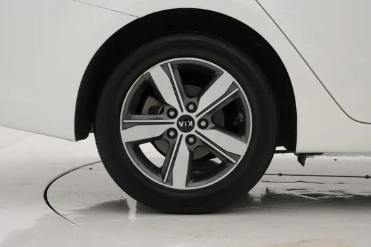 Kia Cerato (K3)