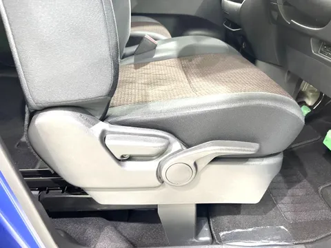 Mitsubishi eK X Space