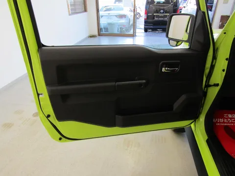 Suzuki Jimny Sierra