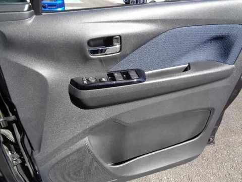 Mitsubishi eK X